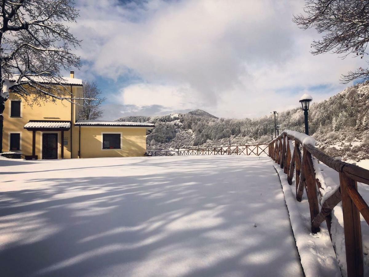 Agriturismo Acquafredda Villa Mormanno Eksteriør billede